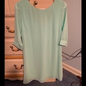 Quarter sleeved dress